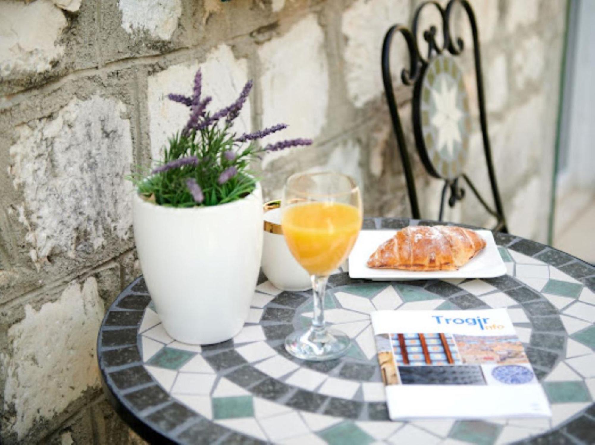 Guesthouse Ana Trogir Old Town Exteriér fotografie
