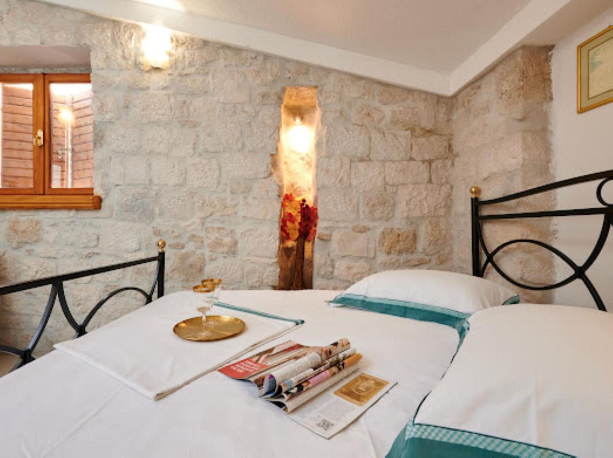 Guesthouse Ana Trogir Old Town Pokoj fotografie